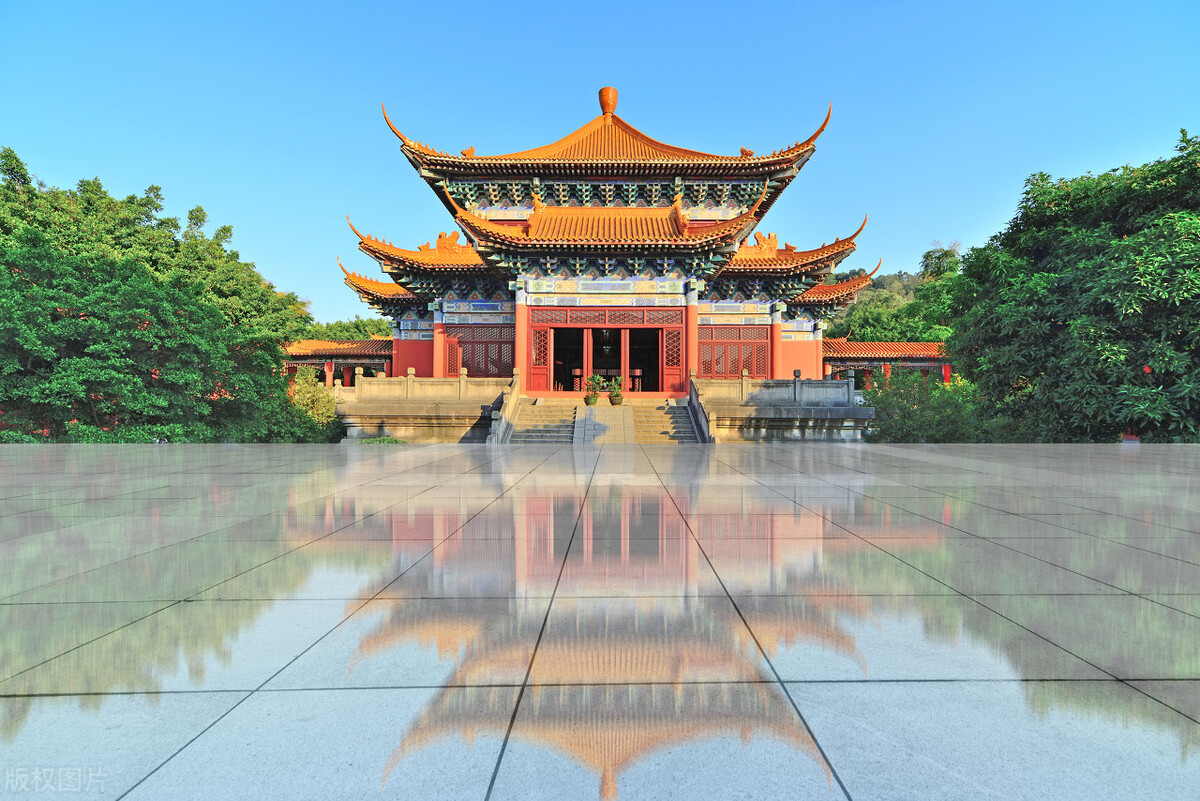 成语“不分轩轾”，“轩”和“轾”分别是什么东西？