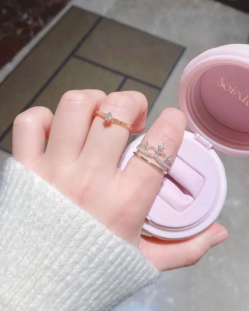 最有仪式感的钻戒,情人节仪式感小女孩