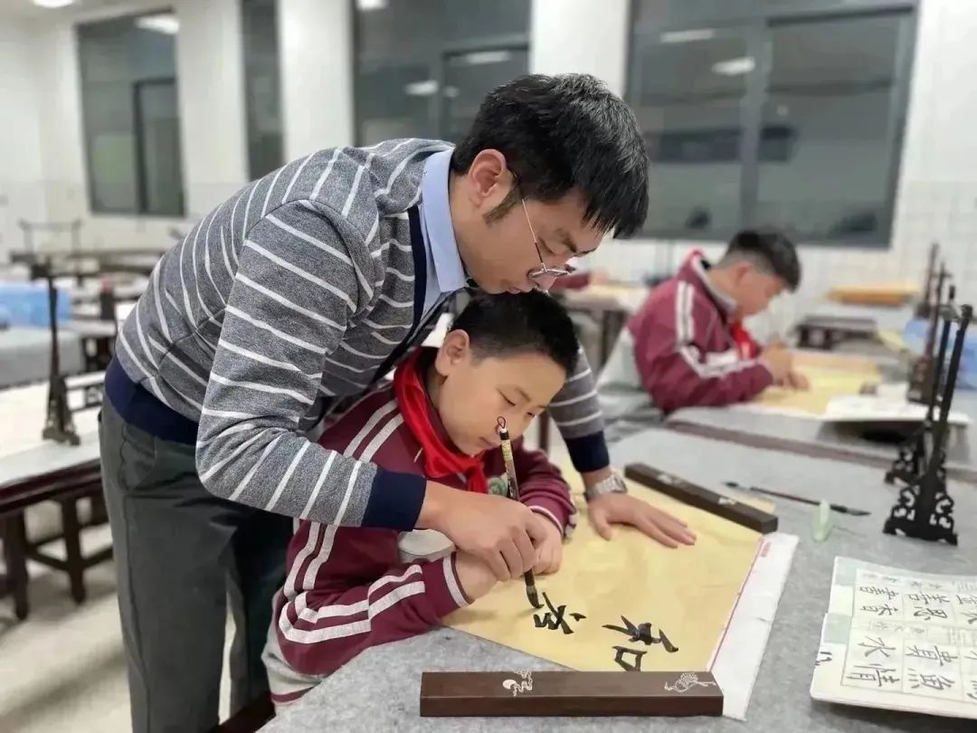 双减政策下的小学实践活动,双减政策实施后中小学生课外活动