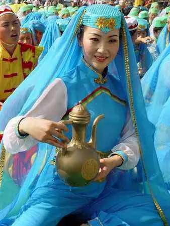 五十六个民族服饰一览图,五十六个民族服饰傈僳族