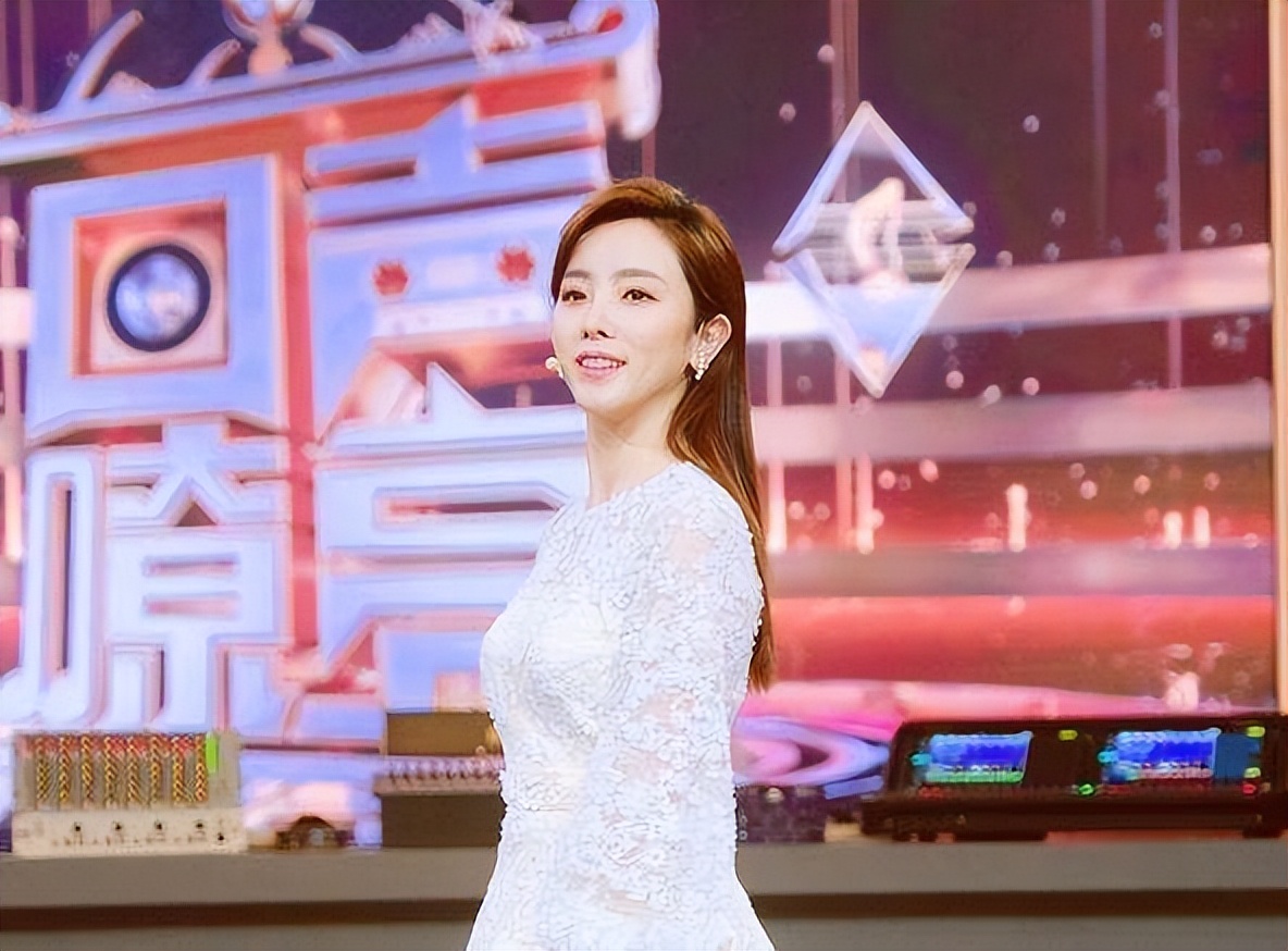 李思思马凡舒央视审美,李思思马凡舒主持片段