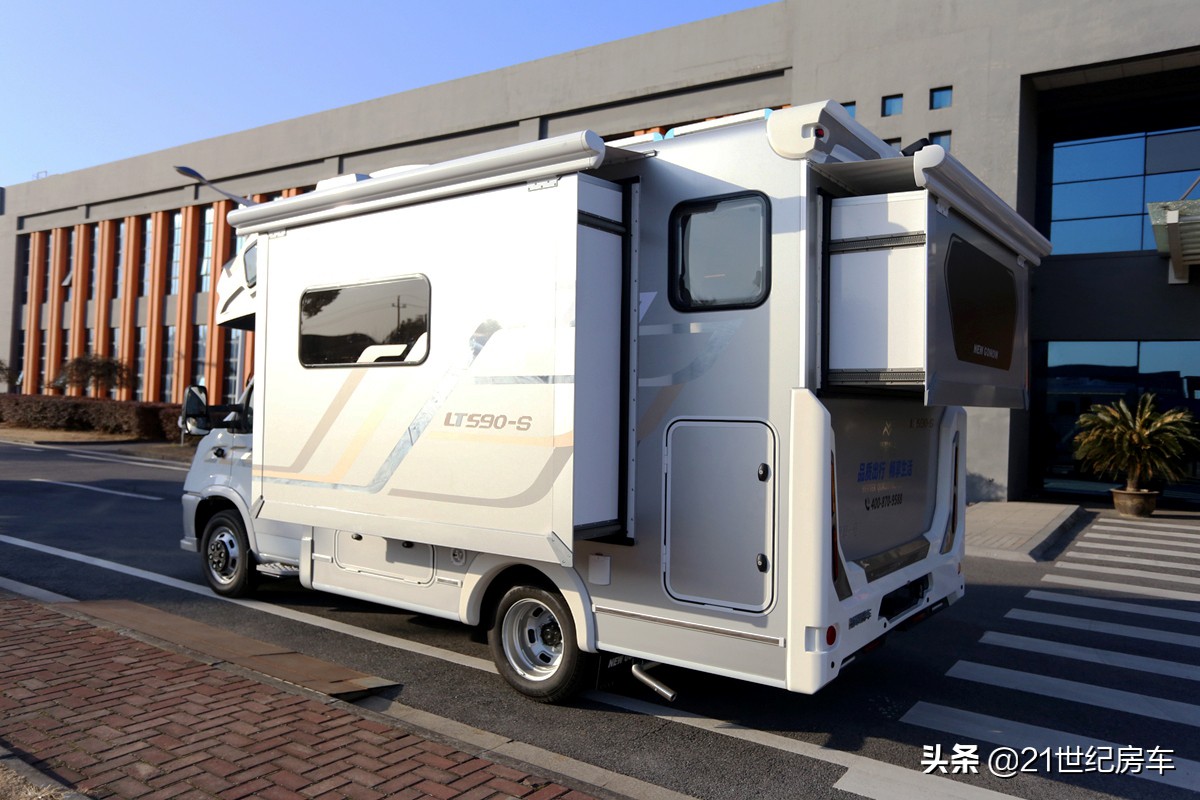 家用大空间6座推荐,适合家用的两厢大空间