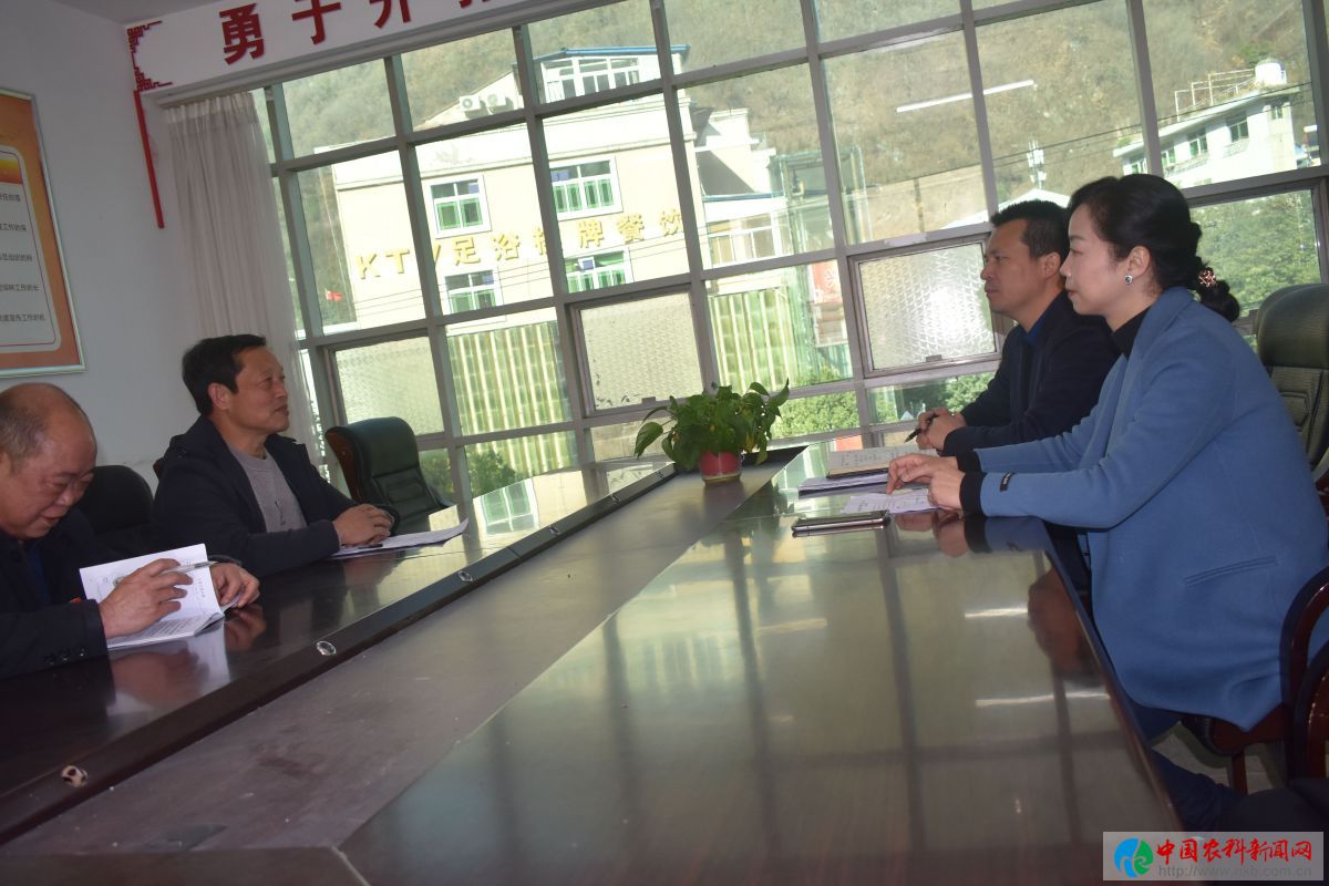 带领村民致富的好支书,好支书助农增收