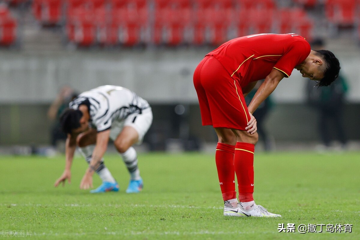 东亚杯直播日本对韩国 (东亚杯中韩足球最新战况)