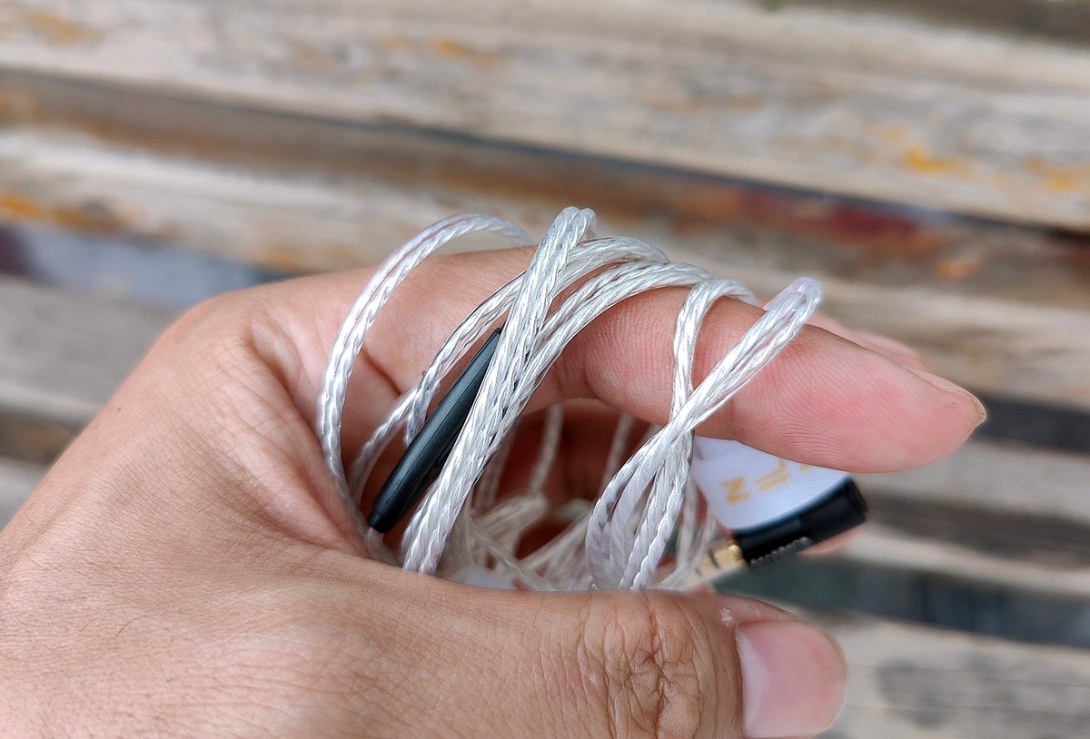 千万别花冤枉钱！值得买的换线耳机TFZNO.3Pro测评