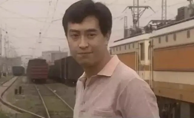 张嘉译的成长之路,张嘉译人生中两个女人