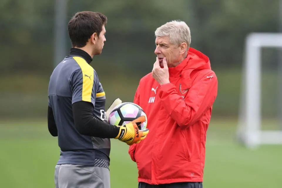 希望阿森纳能留住萨卡吗,阿森纳有意帕奎塔里昂或将其出售