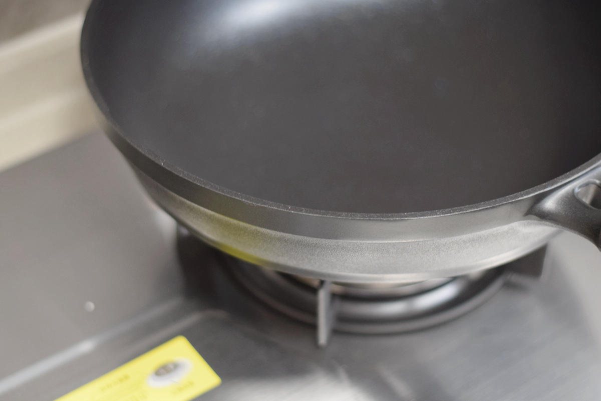 九阳精钢压花不粘锅,九阳晶钻大磨王耐磨不粘锅