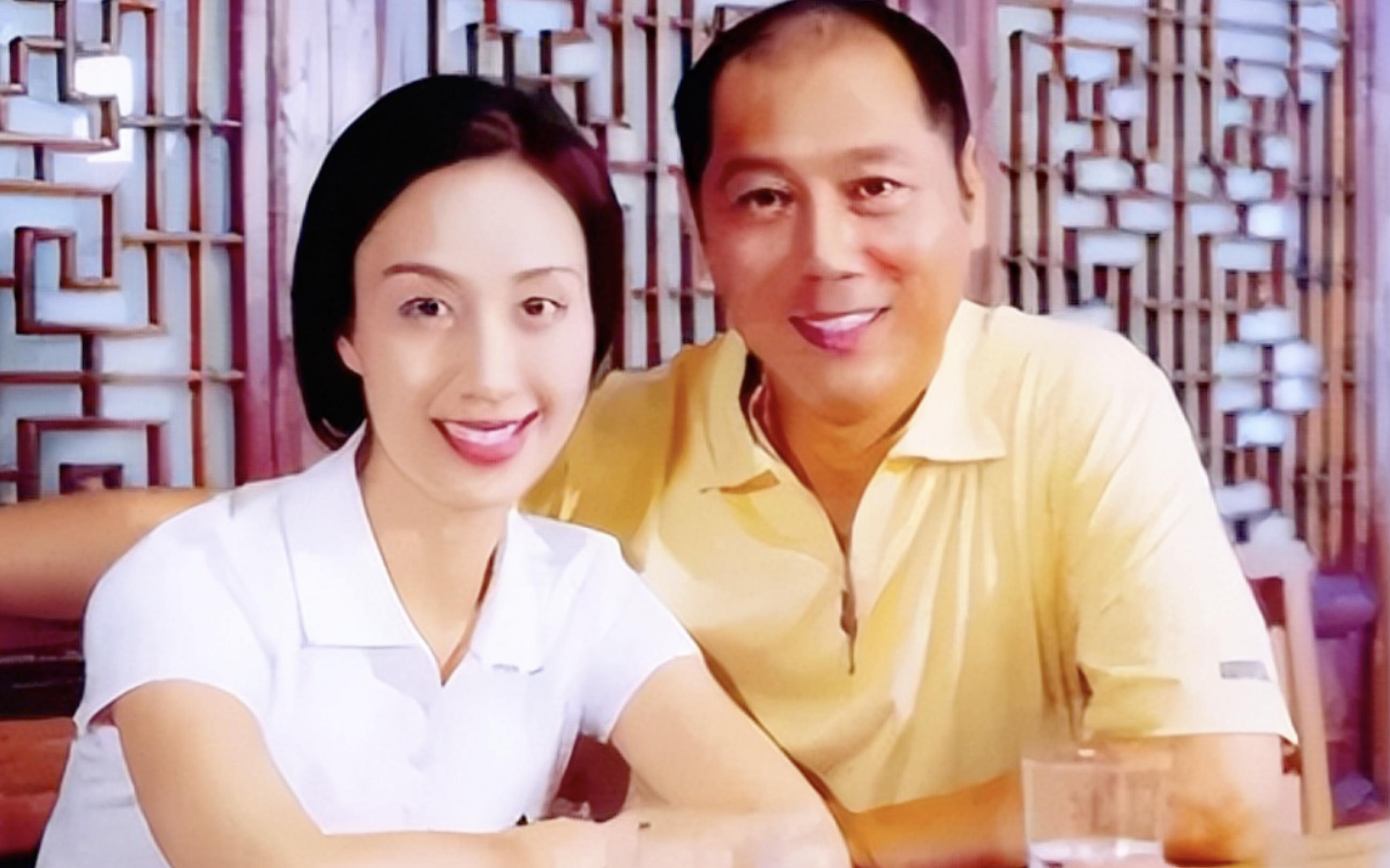 自己住豪宅娶娇妻，却对儿子30年不闻不问，晚年欲买豪车劝子回家