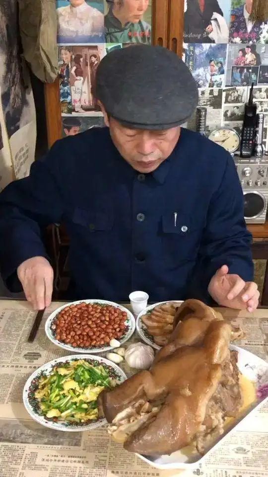 「虚幻与现实」3国人为啥都爱怀旧？大大的一句话把我点醒