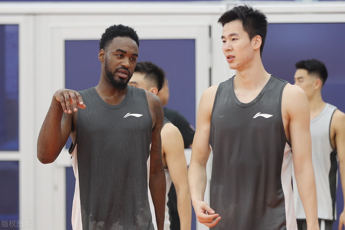 停止对亚洲人的仇恨！亚洲球员全部落选NBA是真不买亚洲人的账？