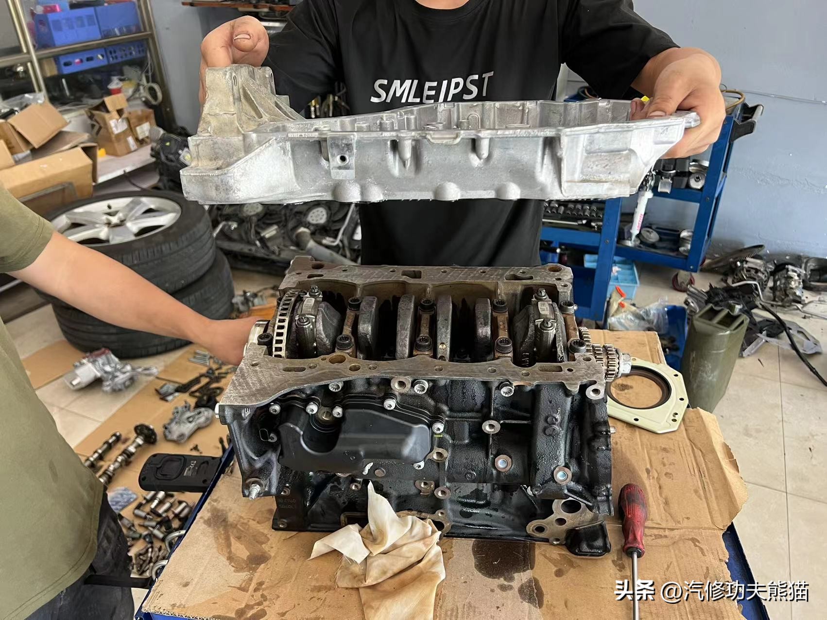 且看你现在机油烧得欢，修的时候给你拉清单，奥迪Q5烧机油怎么修