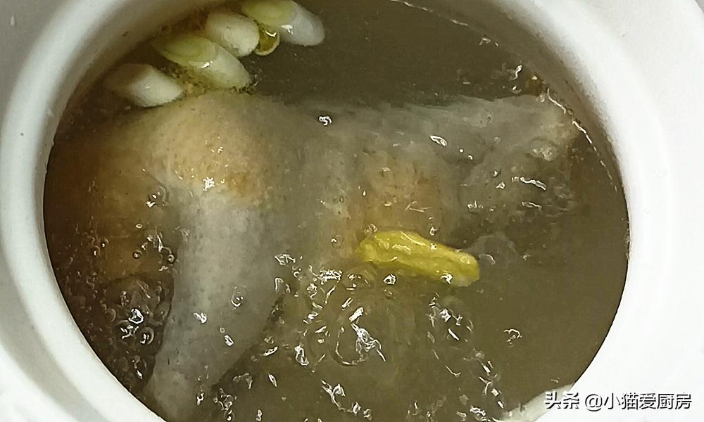 虫草花炖鸡汤的秘制做法,虫草花炖鸡汤怎么做窍门