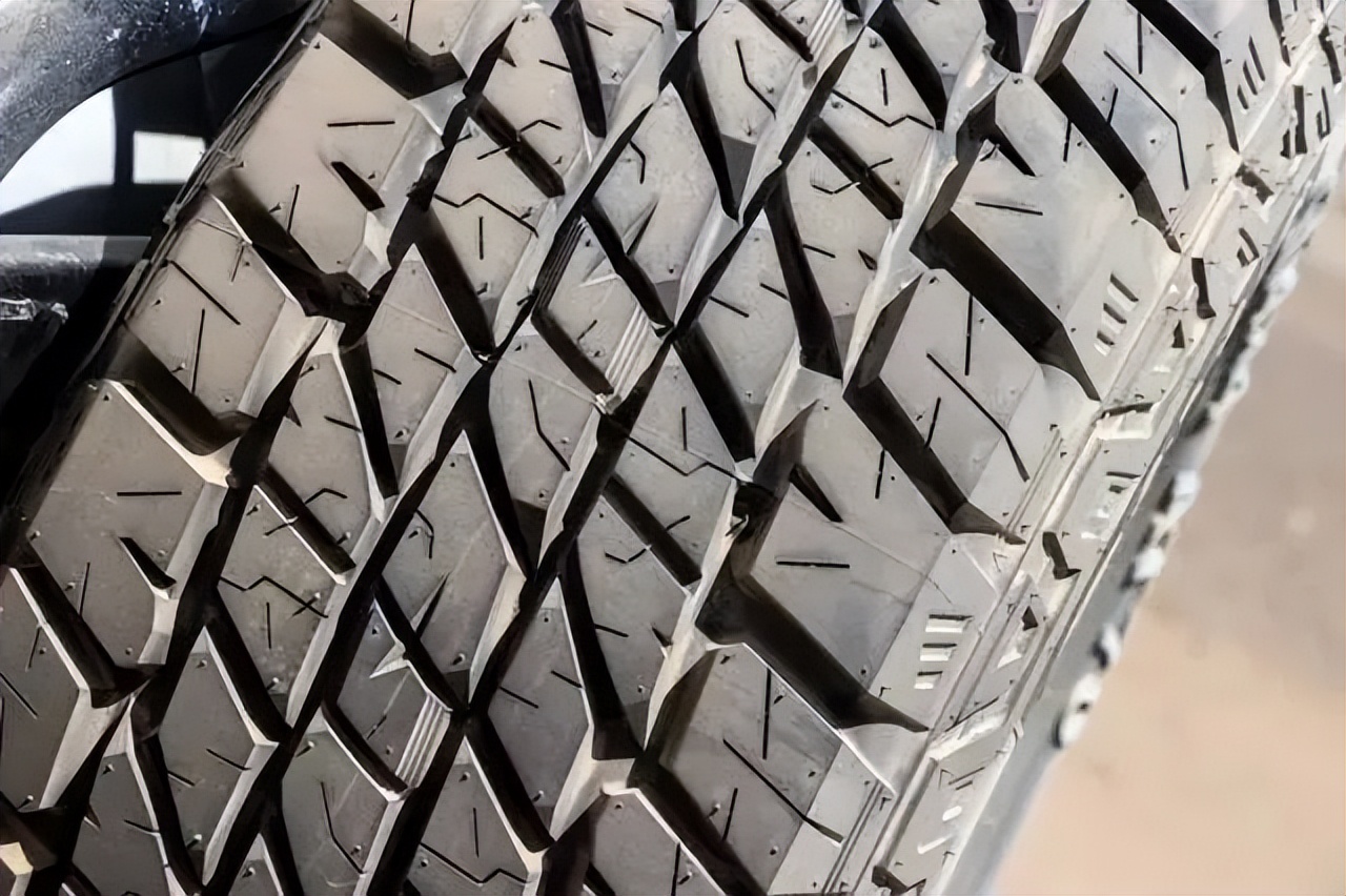 佳通轮胎静音的是哪一款,佳通与玛吉斯轮胎哪个好