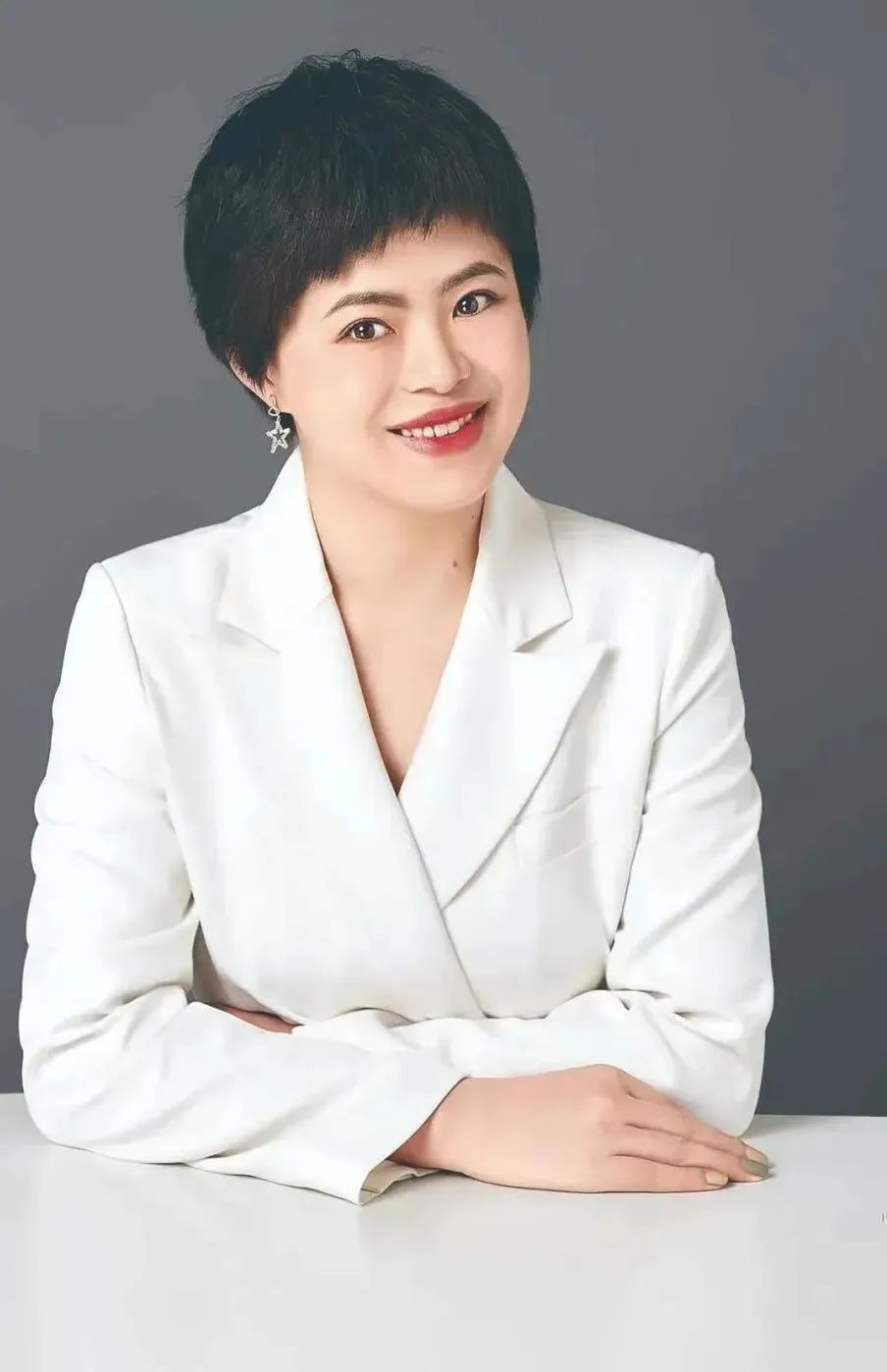 老师偏心应该怎么跟老师沟通,作为老师家长觉得你偏心怎么解决