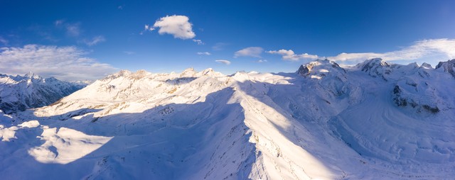 唐朝杜甫绝句,唐代诗人杜甫的经典名句