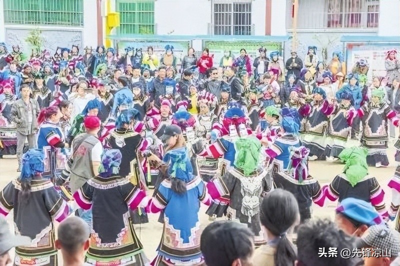 喜迎二十大奋进新征程,喜迎党的20大奋勇建功新时代