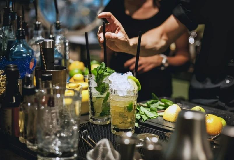 伏特加酒96度相当于白酒多少度,伏特加和白酒口感区别在哪