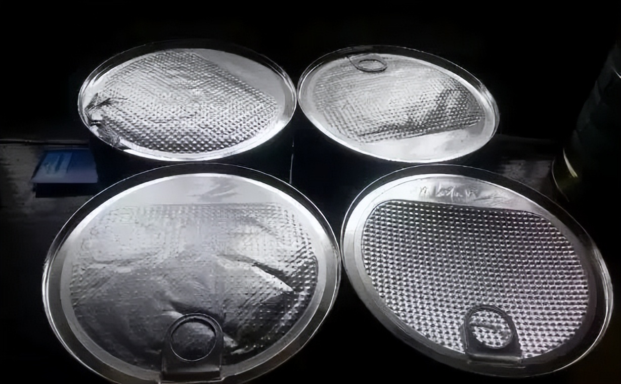 宝宝奶粉挂壁现象怎么回事,奶粉铝膜凸起到底怎么回事