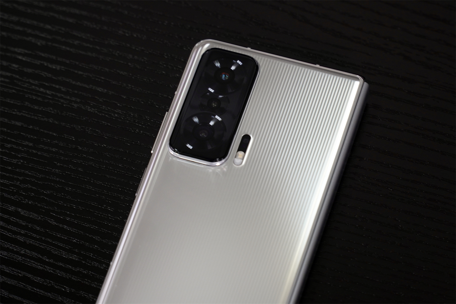 荣耀magicv折叠屏5g手机吐槽,荣耀折叠屏手机magicvs2讲解