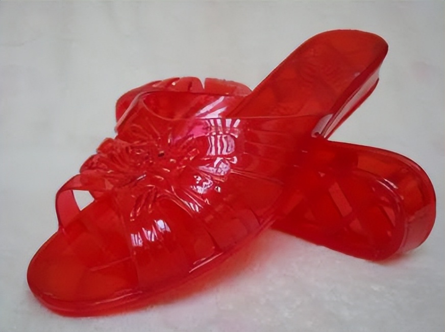 三十多年前的老物件都快成文物了,多年前的物件还记得吗