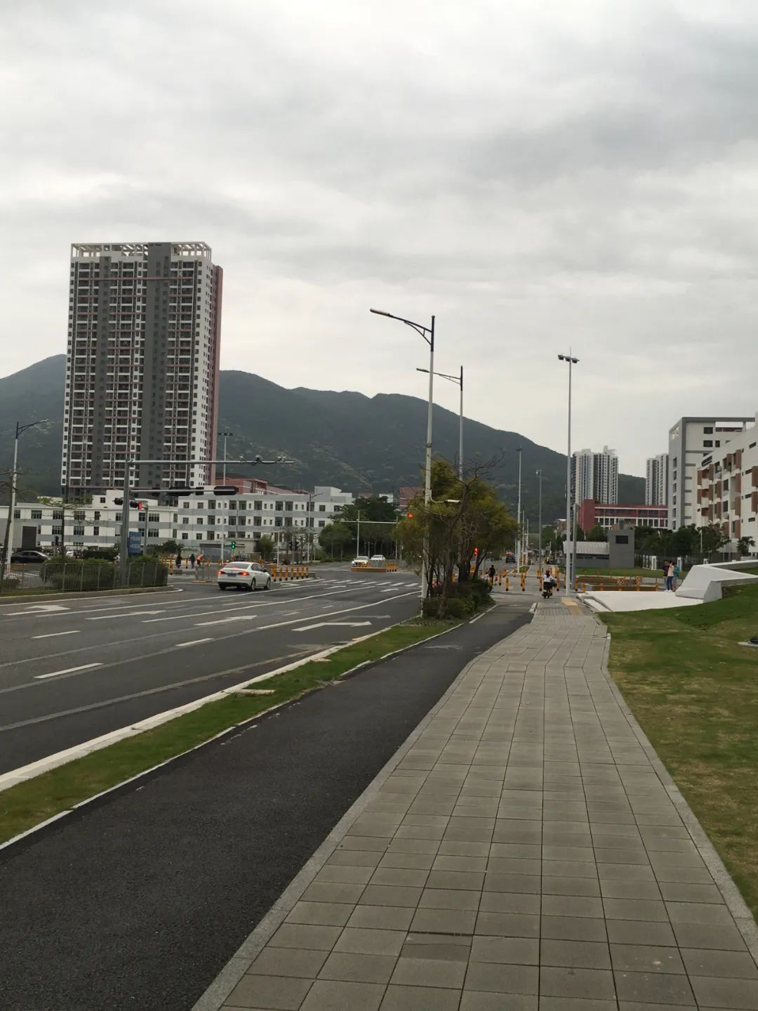 旭光车行雅迪电动车,旭光单车