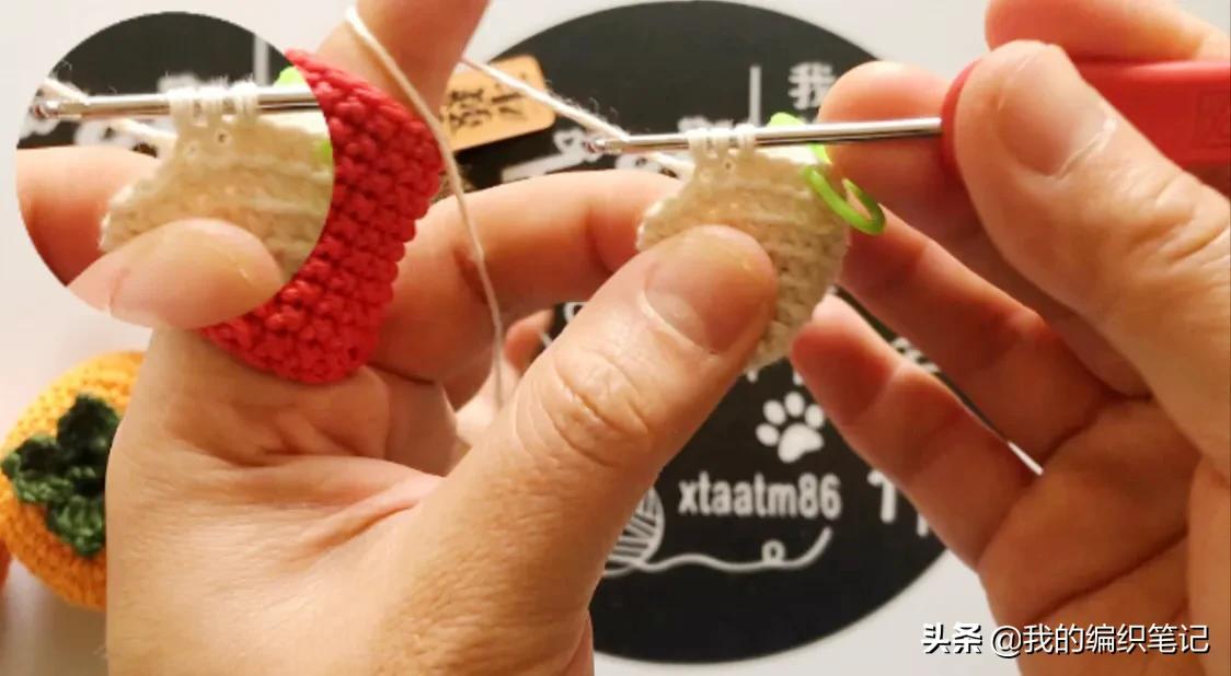 手工编织的毛线钥匙扣挂饰教程,毛线编织钥匙小挂件教程