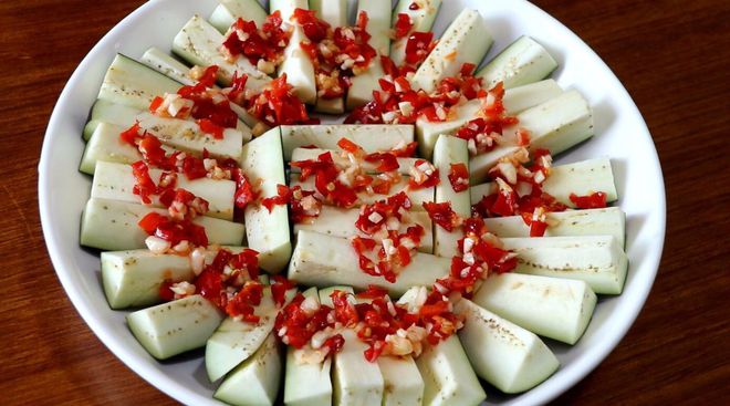 有哪些蒜泥菜好吃的,蒜泥菜谱家常菜做法