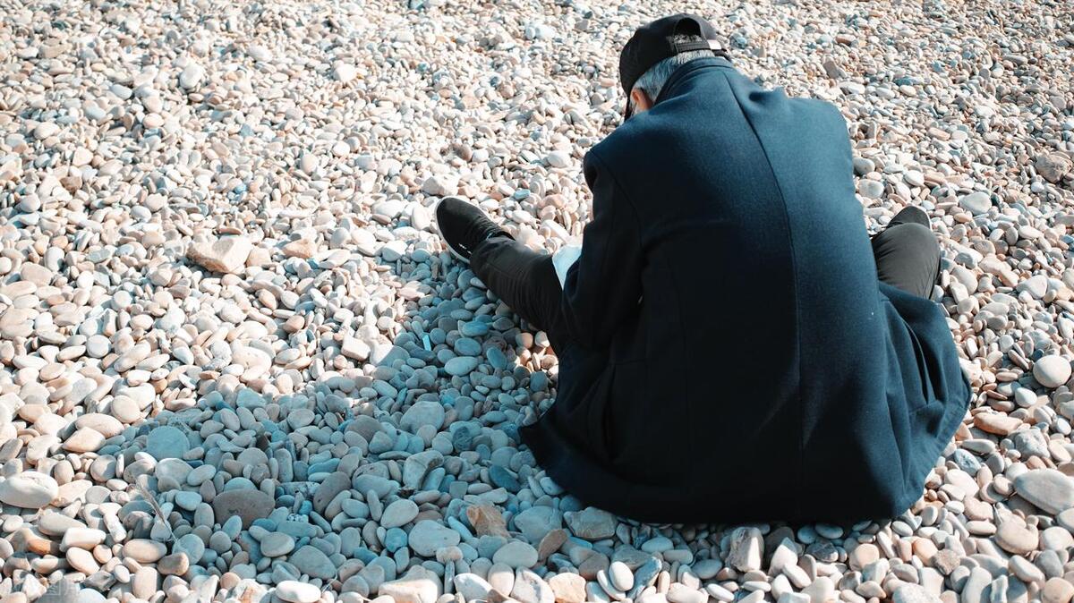 太宰治除了人间失格还有什么,对太宰治的标签