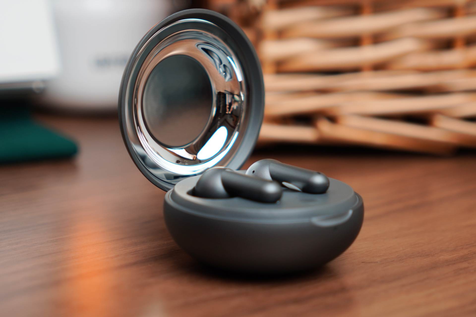 鍞卞惂microbuds,鍞卞惂microbuds钃濈墮鑰虫満