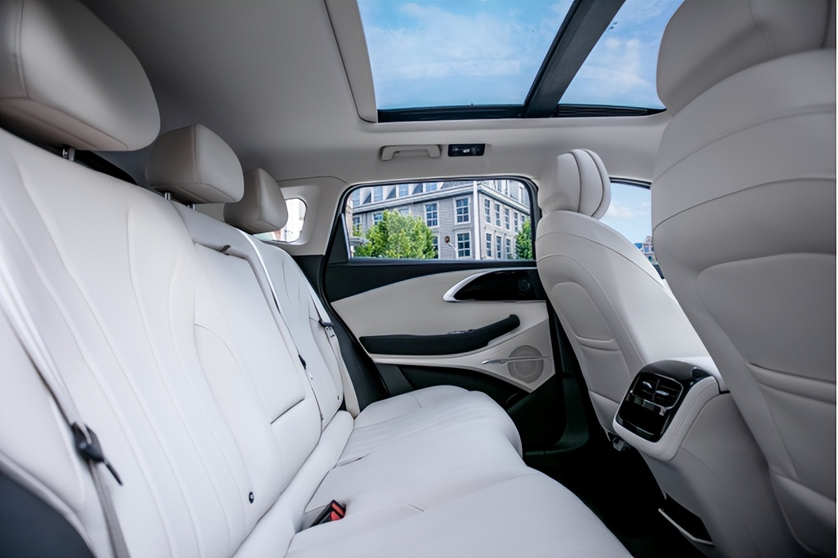 车企宠粉有多拼,全新一代凌云1.6t讲解