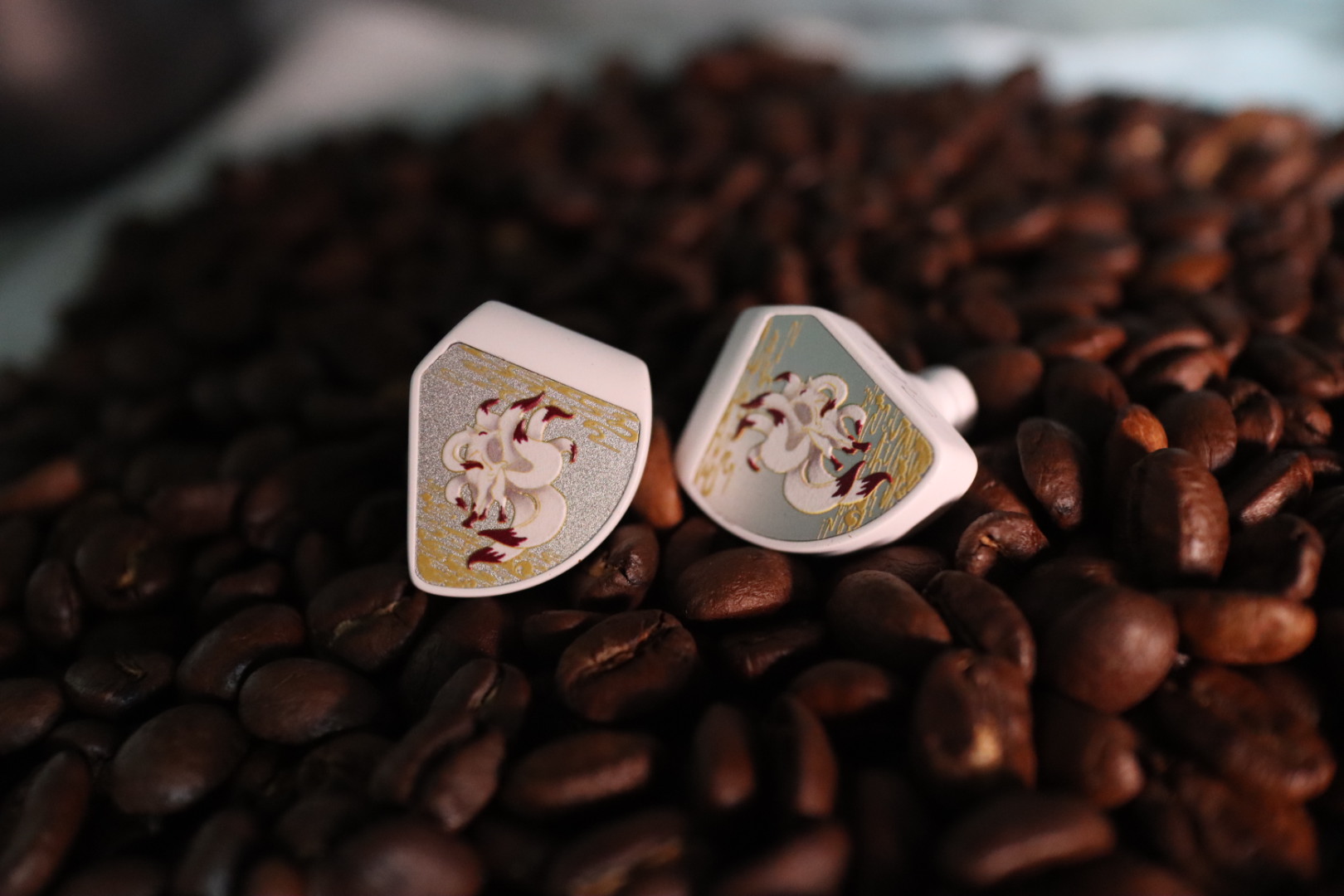 凤鸣天音九尾对比,凤鸣天音九尾耳机怎么样