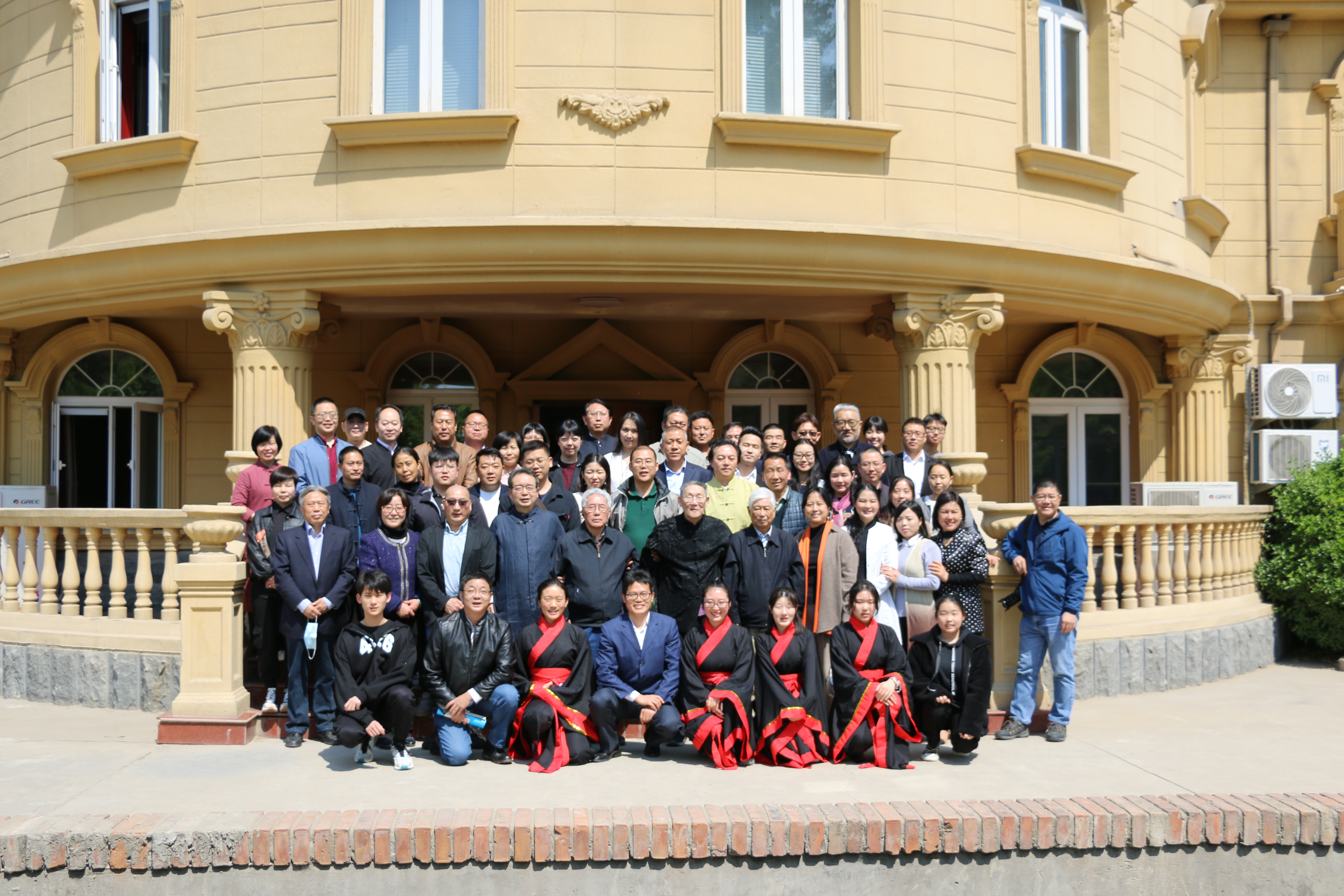 论文化艺术品份额化交易及其对策（雷原）