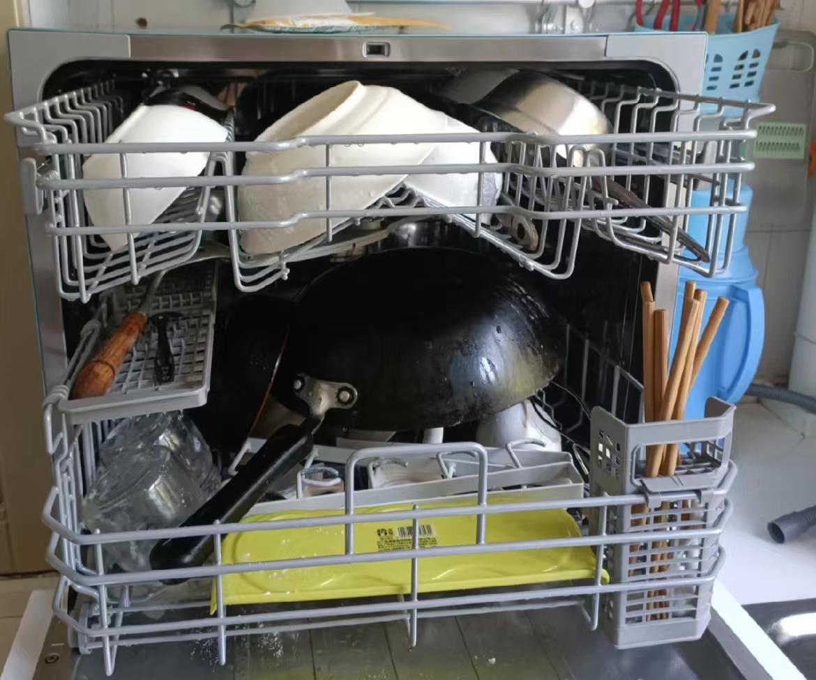 这4种家电太贵的不值得入手,这4件家电没必要买贵的高端货