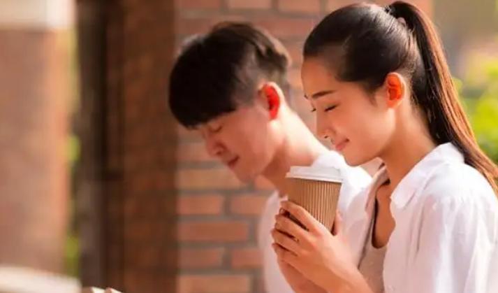 老公的情人怀孕了他们会有报应吗,丈夫为了初恋要和怀孕的妻子离婚