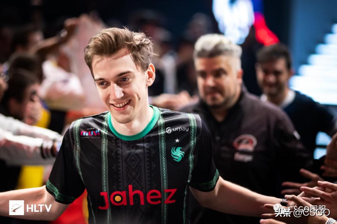 vitality巴黎夺冠球星卡,阿杜major五冠