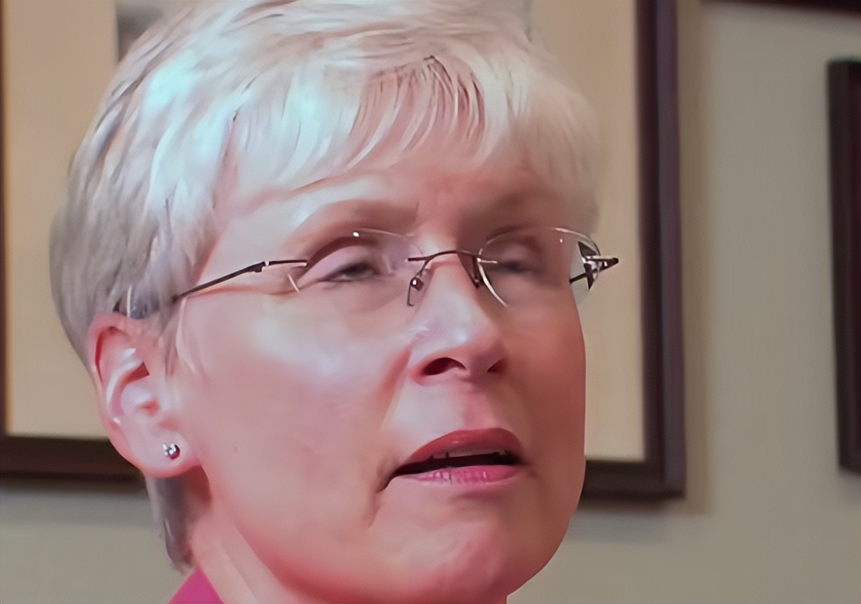 三个不同家庭的真实故事,十个家庭真实故事