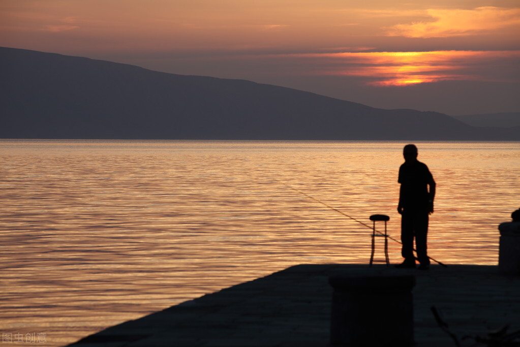 四本高质量小说推荐,四本可以连刷三遍的好书