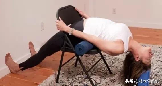 一套修复性瑜伽练习（原来瑜伽还可以懒着练）