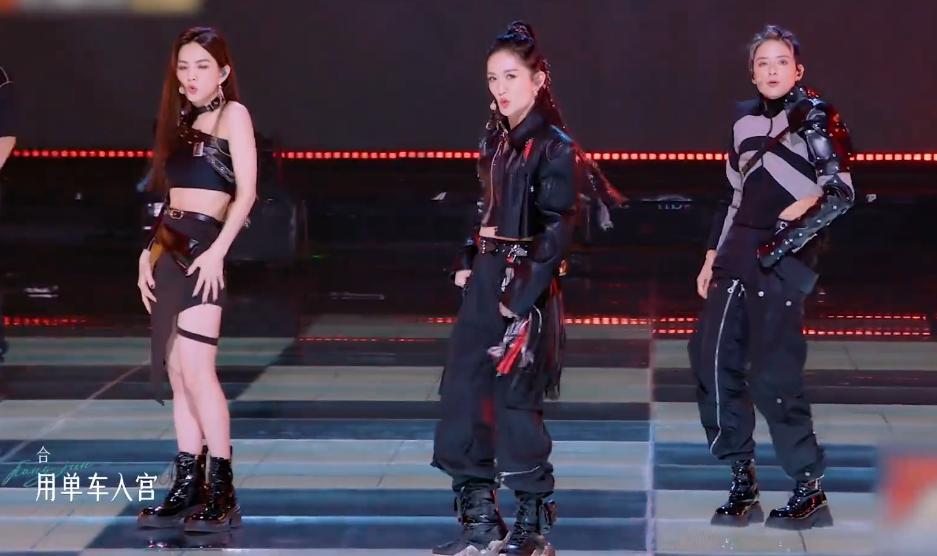 乘风配乐版,乘风舞美效果