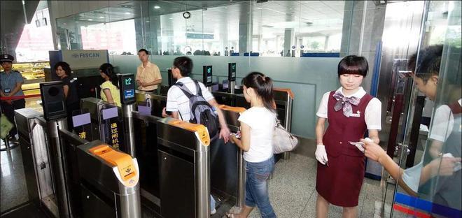 液体托运空运,正好100ml的化妆品可以托运吗