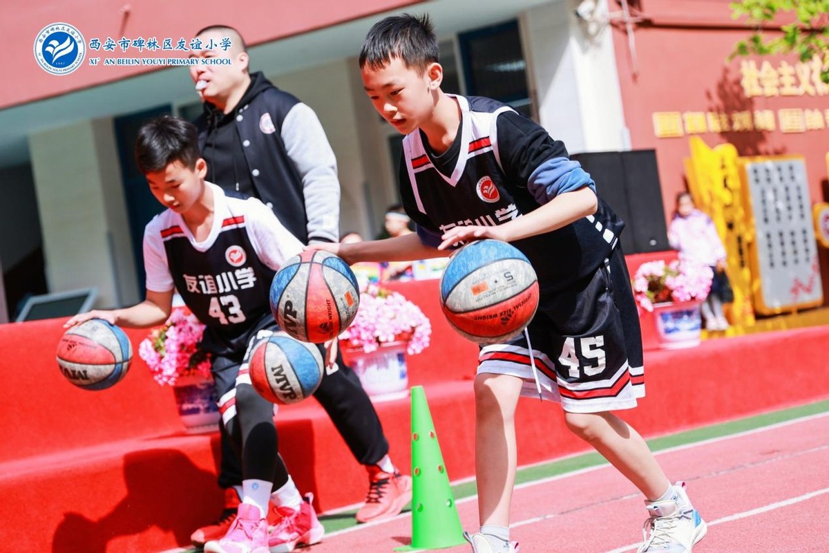 家委会和学校共建共融,家委会携手创建文明班级