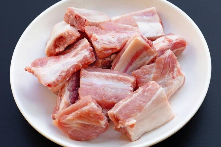 煮莲藕汤不发黑的方法,莲藕汤浓白不发黑