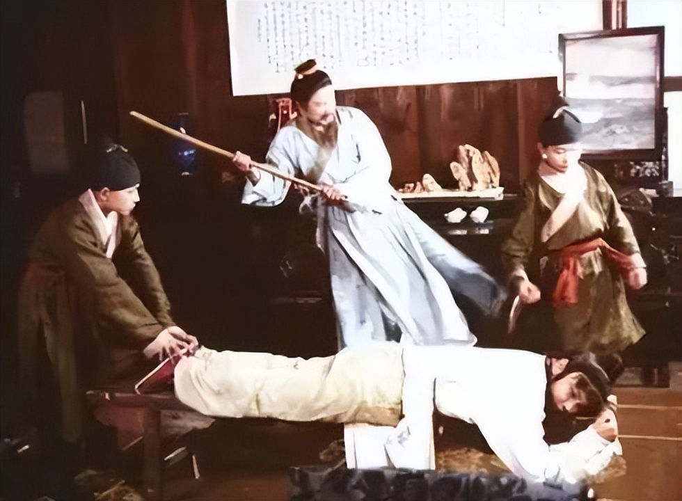 古人房中的“春凳”，一直沿用至今，老祖宗可太会享受了！