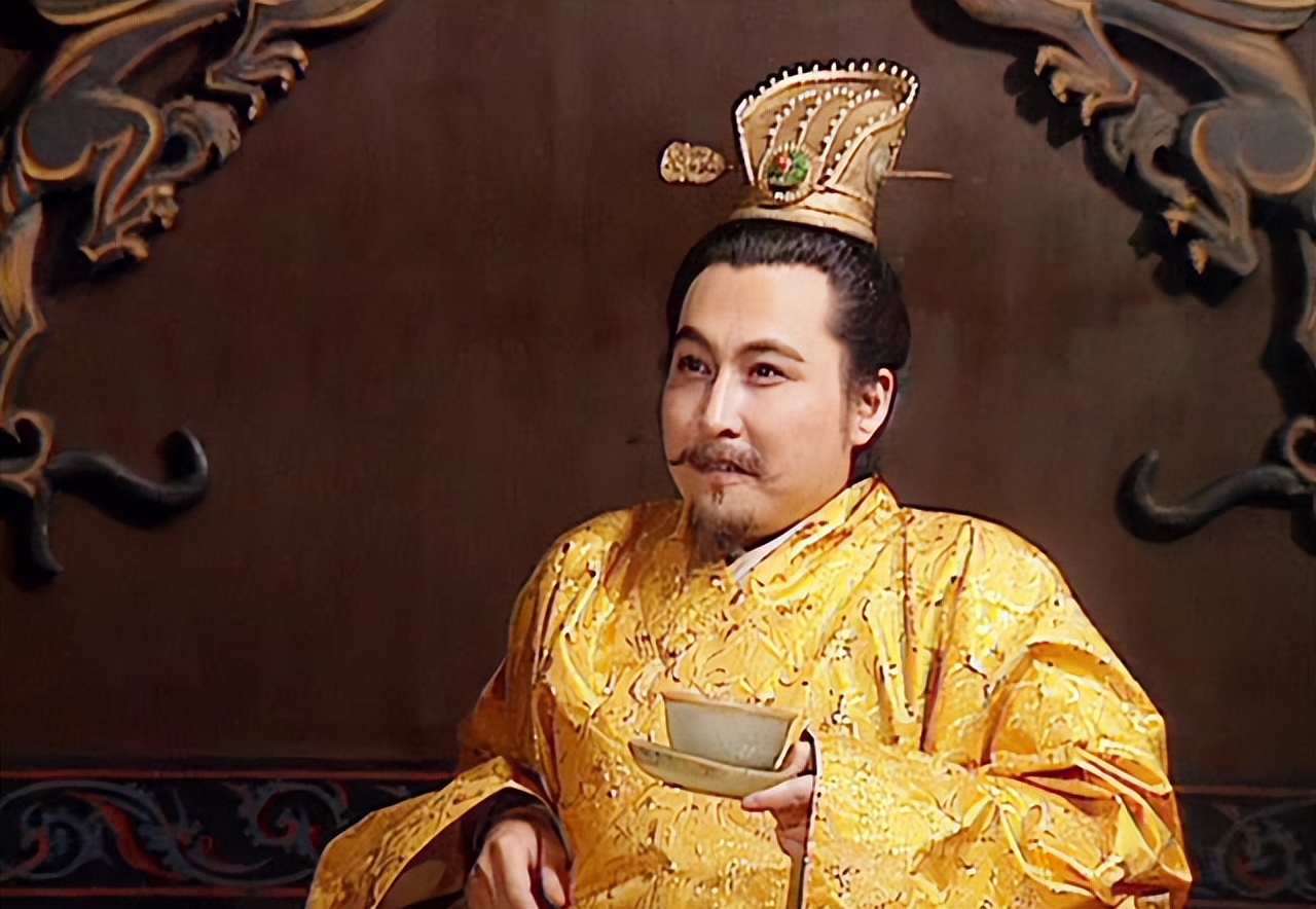 诸葛亮临死后司马懿痛哭,诸葛亮临死前安排谁吓走司马懿