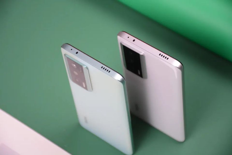 打工人换手机好还是换平板好,打工人换家电