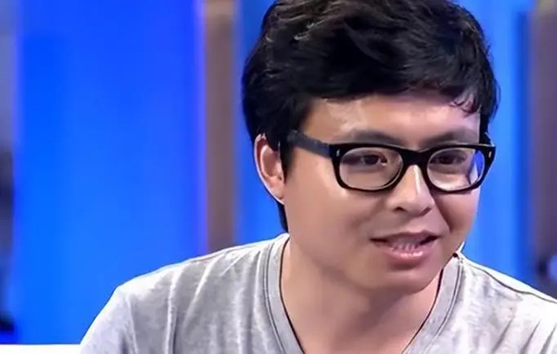 2001年高考满分作文赤兔之死译文,2001江苏满分作文赤兔之死谁写的