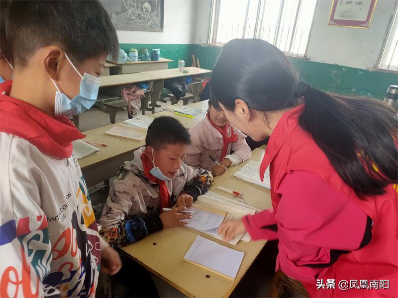 李露河南冠军,邓州残奥会冠军李露