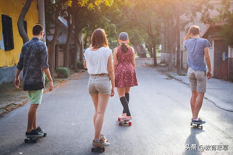 家长如何对青春期孩子合理期望,家长如何指引孩子对待青春期