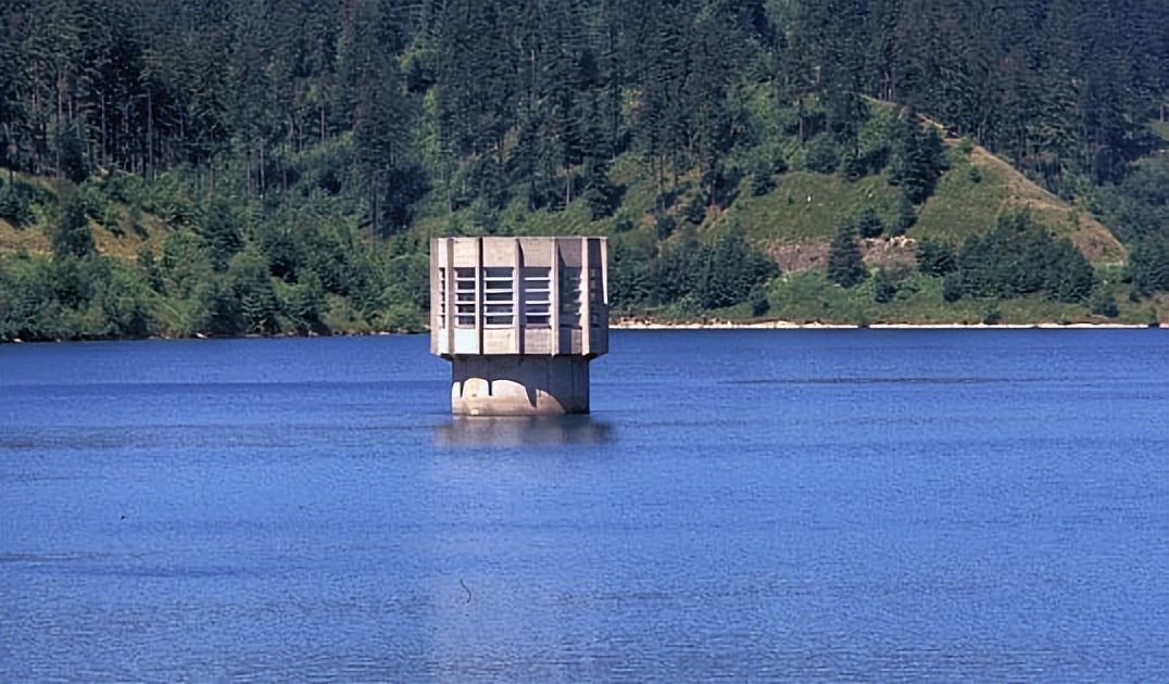 发达国家自来水为什么能直接饮用,中国自来水和国外自来水的区别